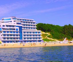 Почивка на море в Обзор, комплекс Аурора на плажа