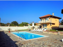 Villa for rent in Albena
